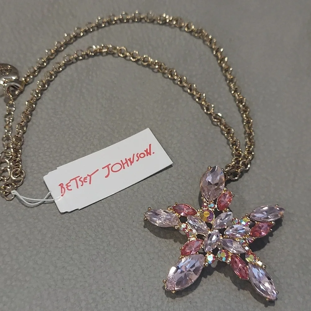 Betsey Johnson PINK STARFISH NECKLACE - Picture 3 of 4